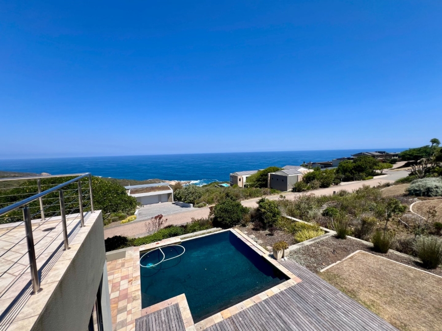 5 Bedroom Property for Sale in Oubaai Western Cape